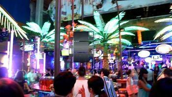 Видео - Ночная жизнь Тайланда