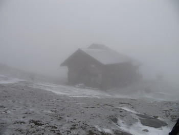 Приют du Bonhomme (2443 м)